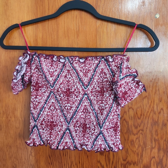 American Eagle off the shoulder top - Picture 2 of 2